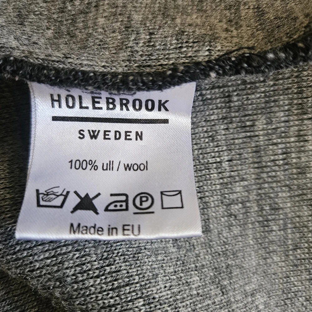 Holebrook Sweden Women's Gray 100% Wool Long Line Button-down Cardigan Size S